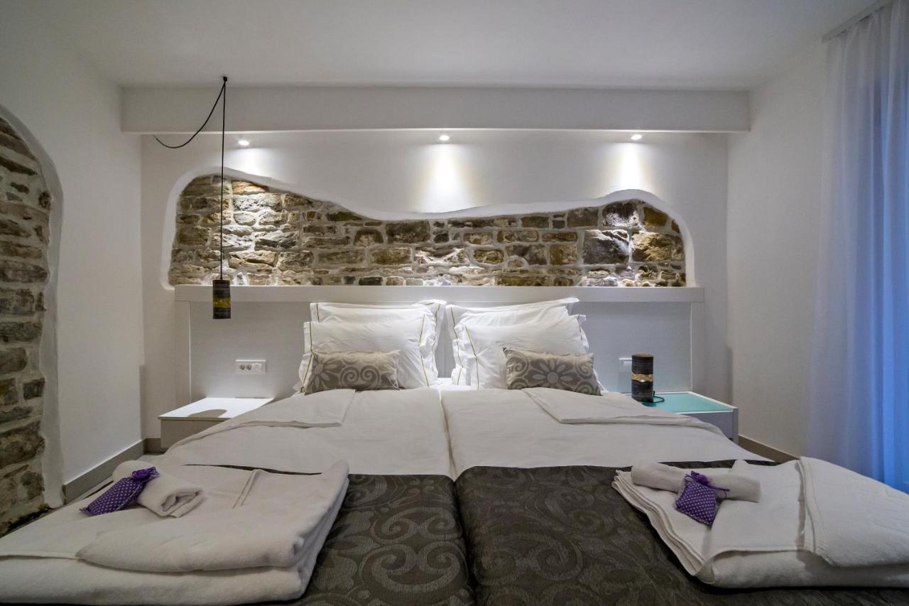 Memento Bed & Breakfast