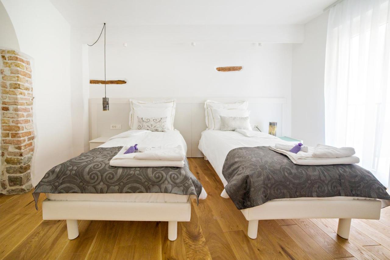Bed & Breakfast Memento 2*